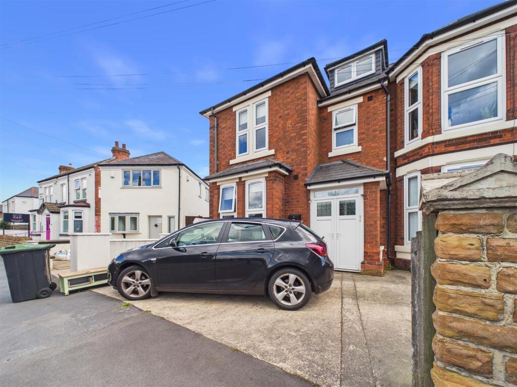 1 bed 1st Floor Flat for rent in Nottingham. From David James Estate Agents - Mapperley 1 bed 1st Floor Flat for rent in Nottingham. From David James Estate Agents - Mapperley