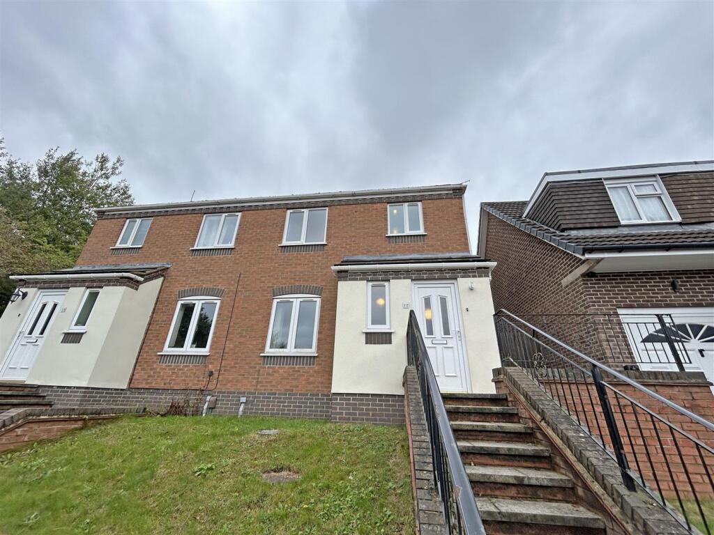 3 bed Semi Detached for rent in Nottingham. From David James Estate Agents - Mapperley