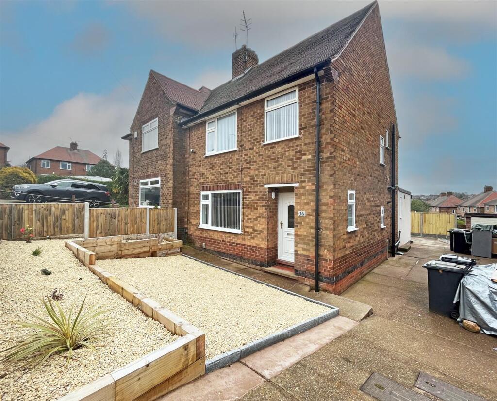 3 bed Semi Detached for rent in Nottingham. From David James Estate Agents - Mapperley