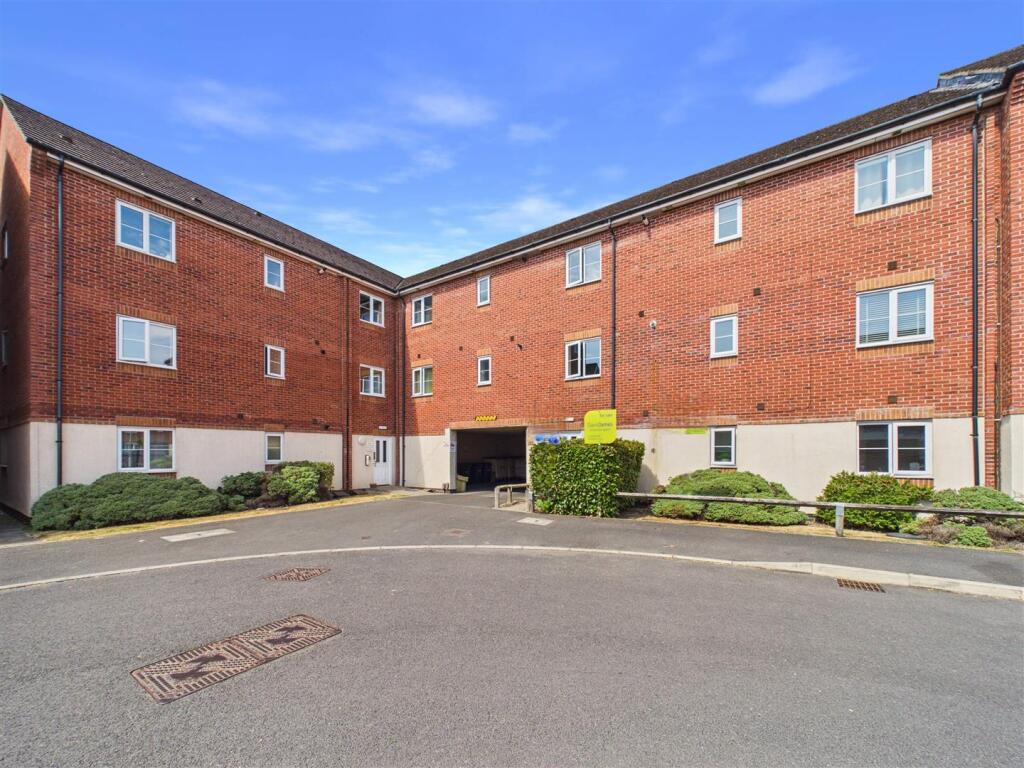 2 bed Apartment for rent in Lambley. From David James Estate Agents - Mapperley 2 bed Apartment for rent in Lambley. From David James Estate Agents - Mapperley