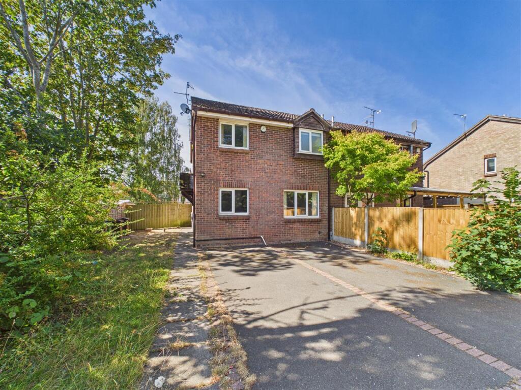 1 bed Mid Terraced House for rent in Bestwood Village. From David James Estate Agents - Mapperley