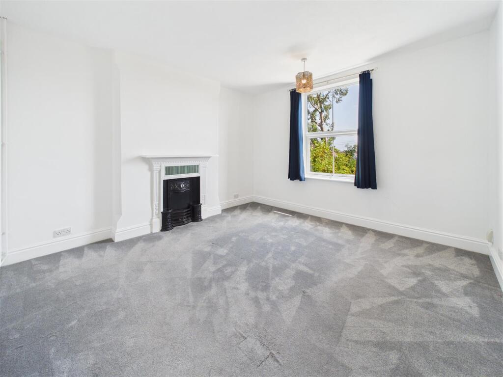 3 bed Annexe for rent in Arnold. From David James Estate Agents - Mapperley 3 bed Annexe for rent in Arnold. From David James Estate Agents - Mapperley
