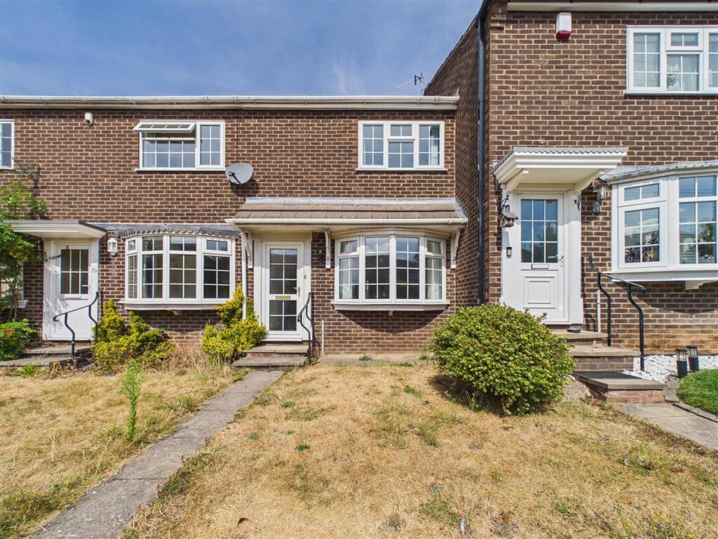 2 bed Mid Terraced House for rent in Nottingham. From David James Estate Agents - Mapperley