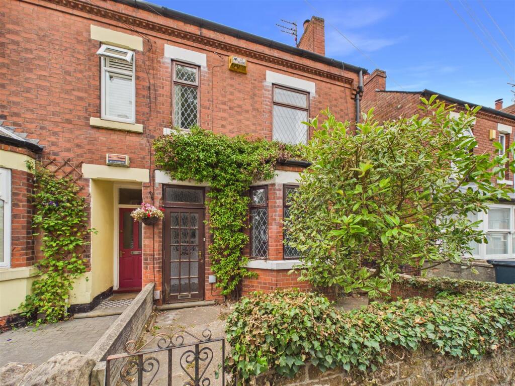 3 bed Semi Detached for rent in Nottingham. From David James Estate Agents - Mapperley