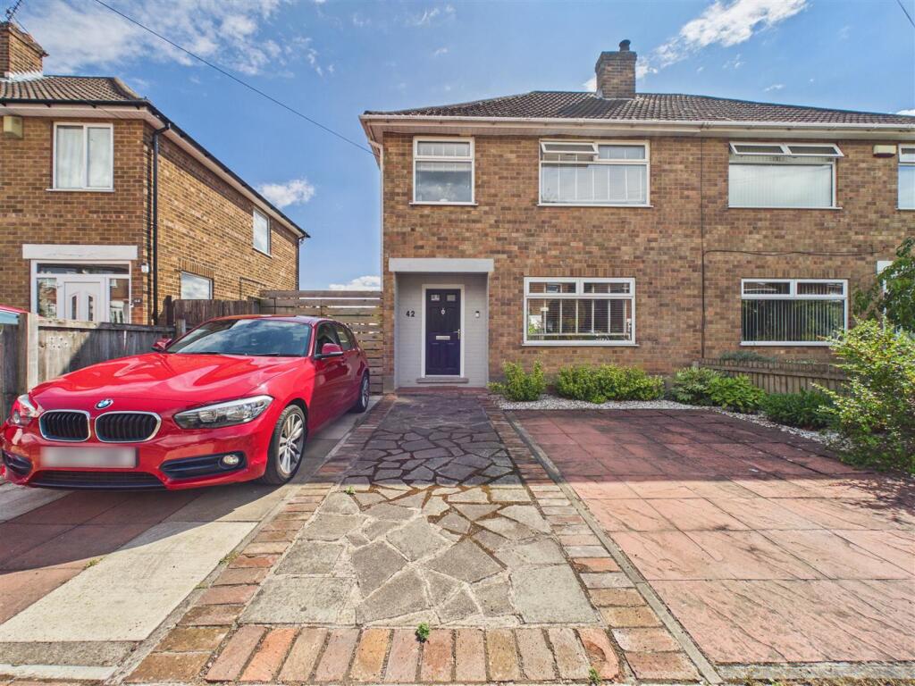 3 bed Semi Detached for rent in Nottingham. From David James Estate Agents - Mapperley 3 bed Semi Detached for rent in Nottingham. From David James Estate Agents - Mapperley