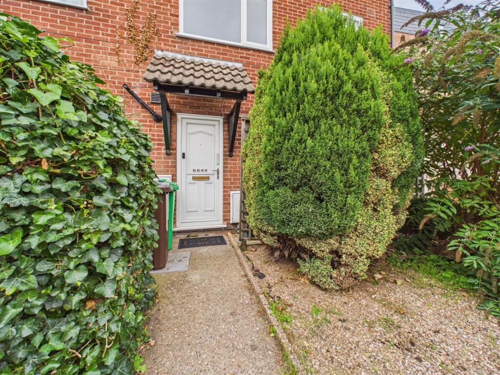 1 bed 1st Floor Flat for rent in Nottingham. From David James Estate Agents - Mapperley