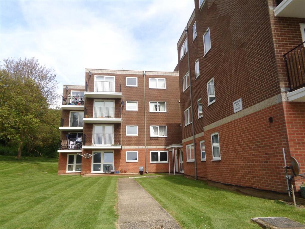 2 bed 1st Floor Flat for rent in Bishopstone. From David Jordan - Seaford 2 bed 1st Floor Flat for rent in Bishopstone. From David Jordan - Seaford