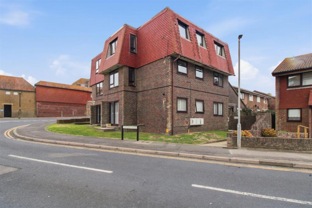 2 bed 1st Floor Flat for rent in Seaford. From David Jordan - Seaford 2 bed 1st Floor Flat for rent in Seaford. From David Jordan - Seaford