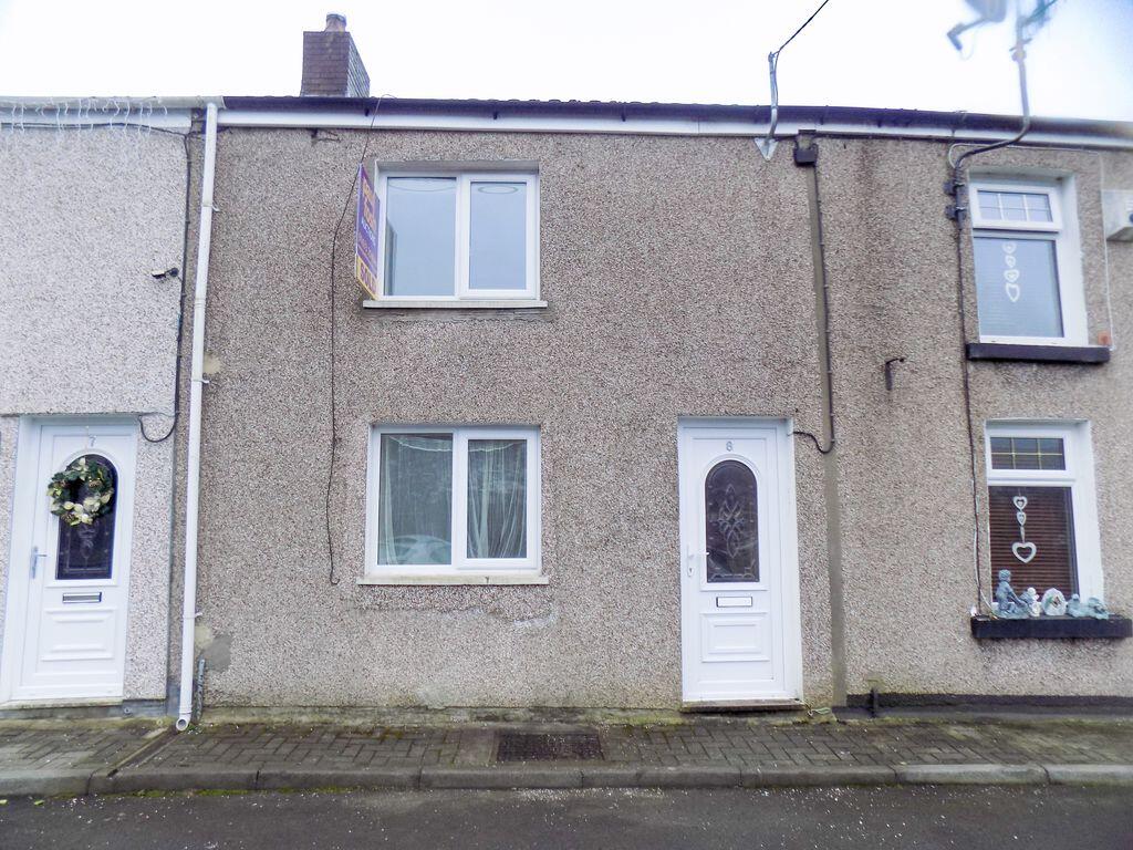 1 bed Mid Terraced House for rent in Porth. From Diamonds - Caerphilly