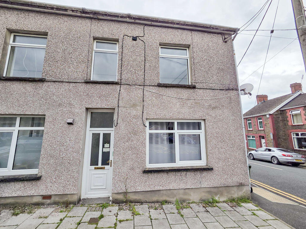 2 bed 1st Floor Flat for rent in Ystrad Mynach. From Diamonds - Caerphilly