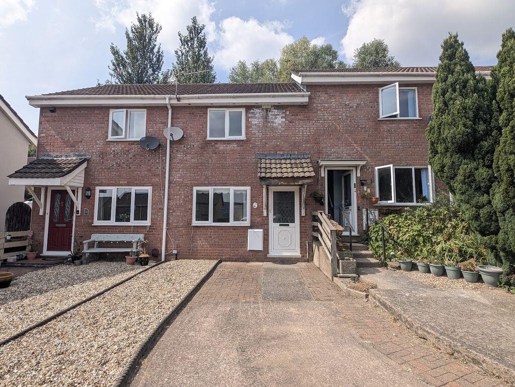 2 bed Mid Terraced House for rent in Caerphilly. From Diamonds - Caerphilly