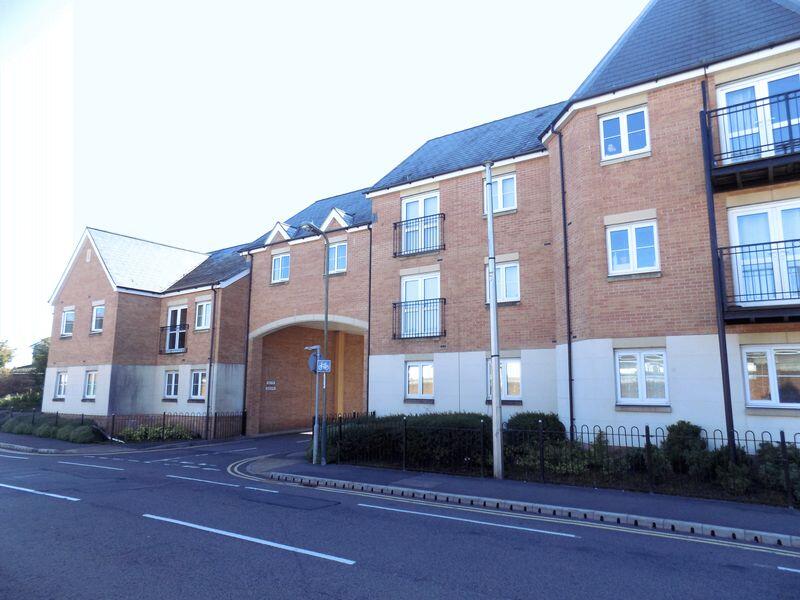 2 bed 1st Floor Flat for rent in Caerphilly. From Diamonds - Caerphilly