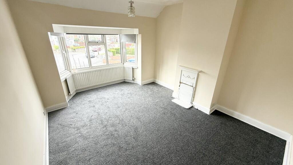 4 bed Semi Detached for rent in Smethwick. From Dixons Lettings - Bearwood