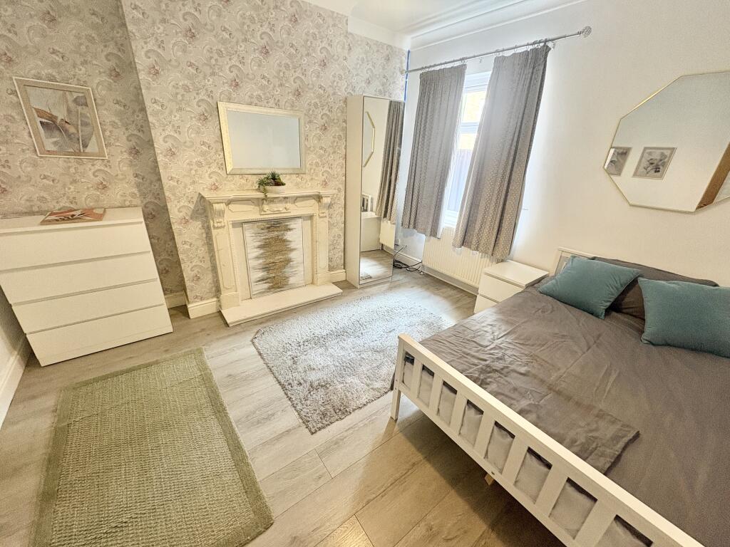 1 bed House Share for rent in Smethwick. From Dixons Lettings - Bearwood