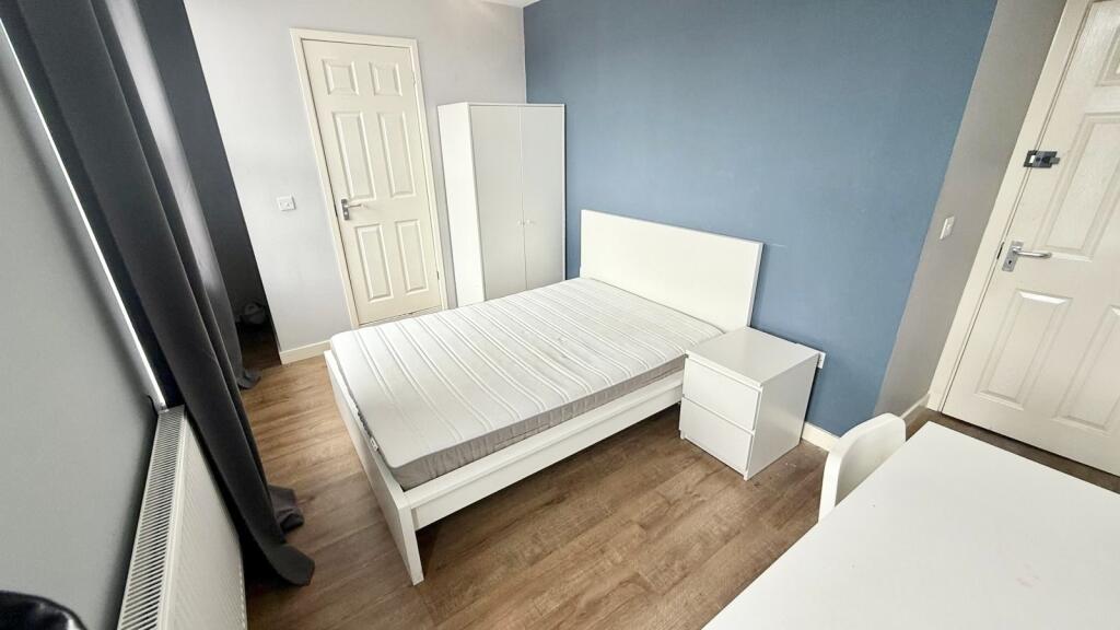 1 bed Apartment for rent in Smethwick. From Dixons Lettings - Bearwood