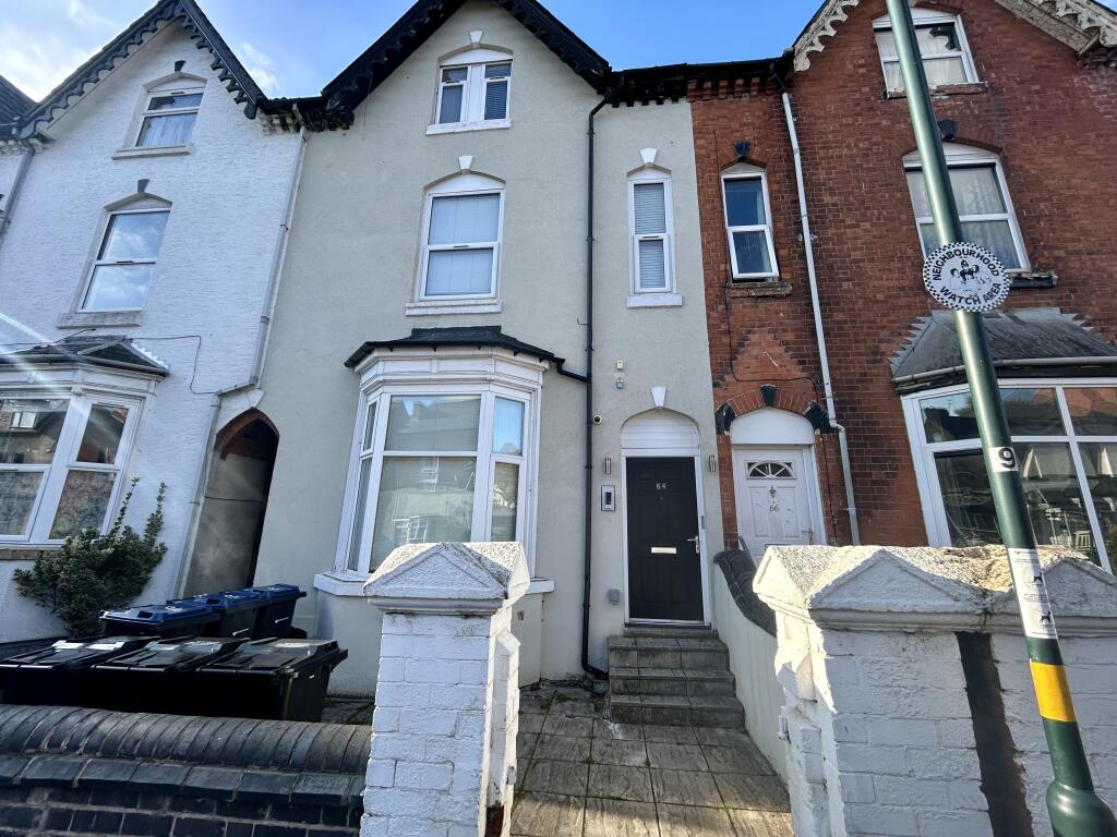 2 bed 1st Floor Flat for rent in Smethwick. From Dixons Lettings - Bearwood
