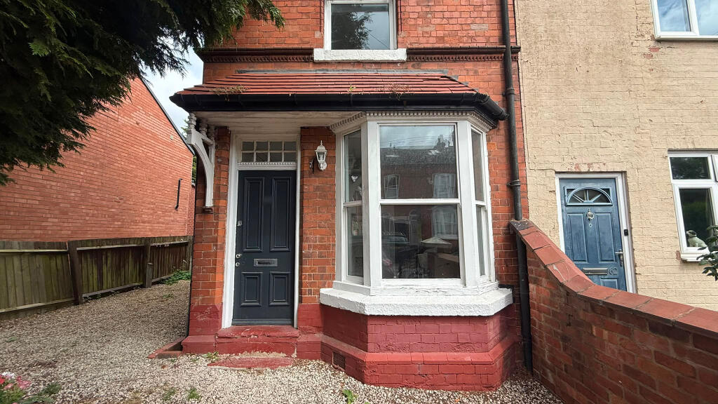 3 bed End of Terrace for rent in Smethwick. From Dixons Lettings - Bearwood 3 bed End of Terrace for rent in Smethwick. From Dixons Lettings - Bearwood