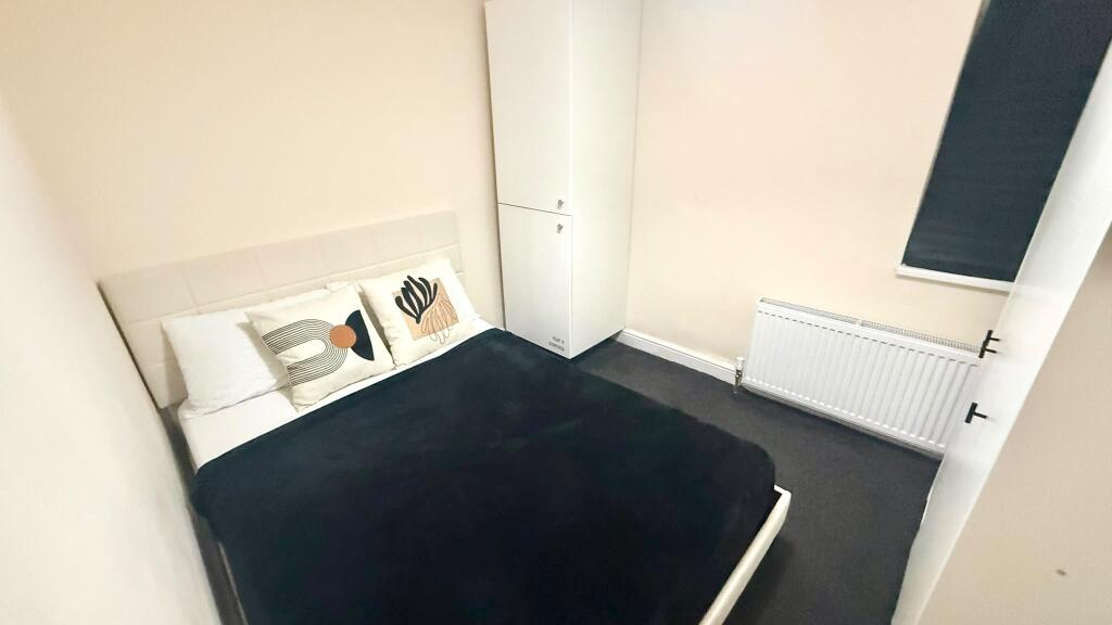 1 bed Apartment for rent in Smethwick. From Dixons Lettings - Bearwood