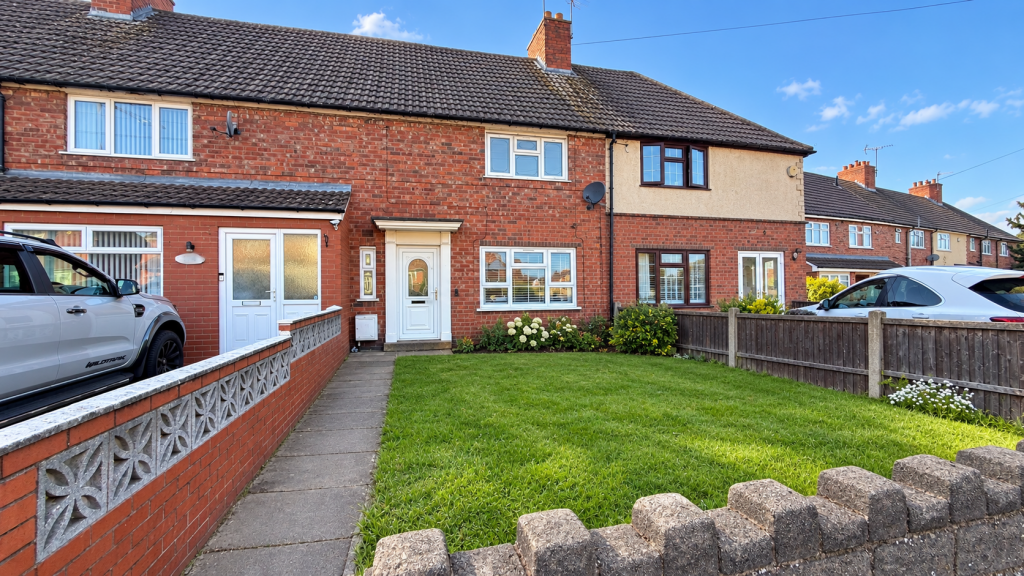 3 bed Mid Terraced House for rent in Wednesbury. From Dixons Lettings - Bearwood