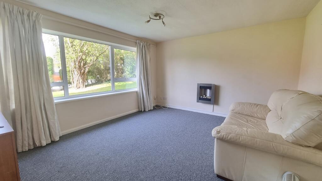 1 bed 1st Floor Flat for rent in Royal Sutton Coldfield. From Dixons Lettings - Erdington