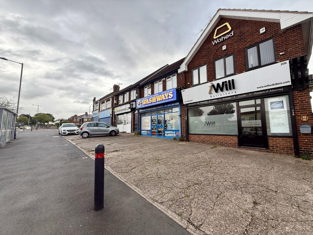 1 bed 1st Floor Flat for rent in Royal Sutton Coldfield. From Dixons Lettings - Erdington