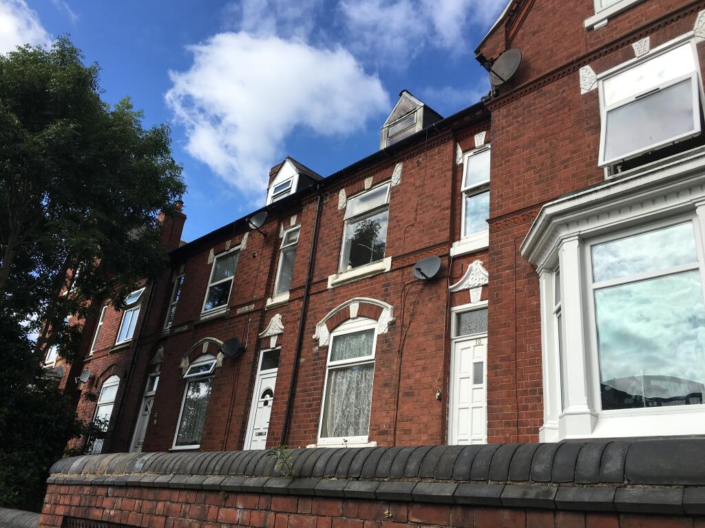 1 bed Apartment for rent in Brierley Hill. From Dixons Lettings - Halesowen
