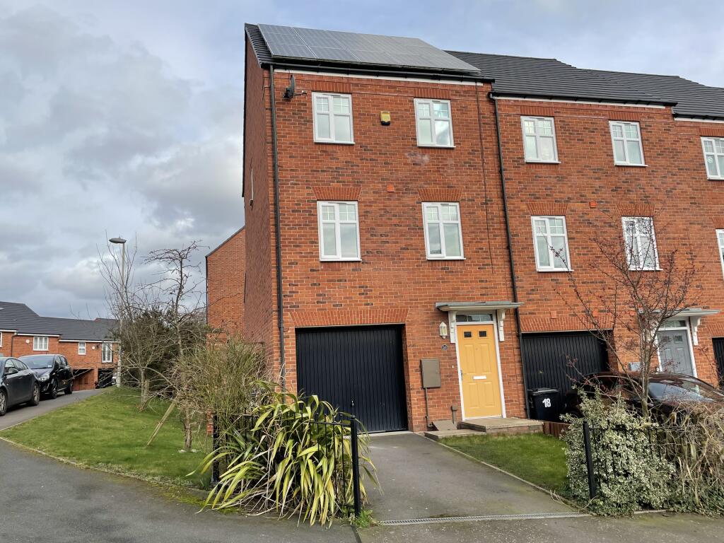 3 bed Detached for rent in Stourbridge. From Dixons Lettings - Halesowen