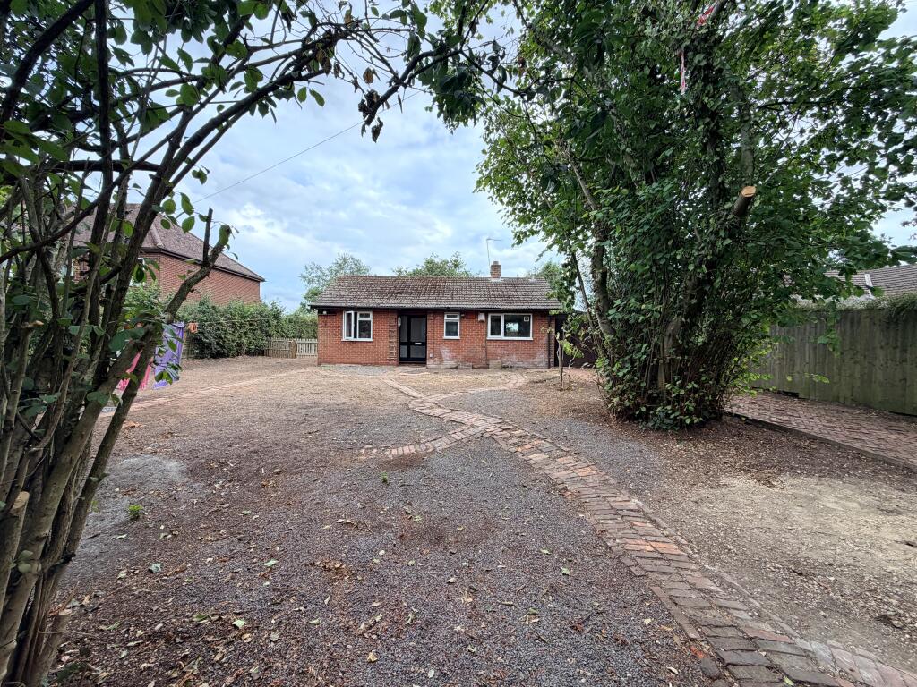 2 bed Bungalow for rent in Hopwas. From Dixons - Lichfield