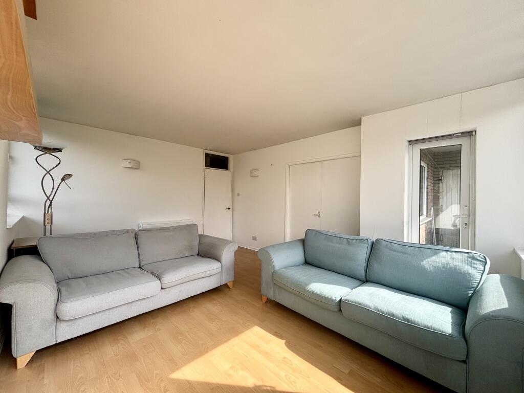1 bed 1st Floor Flat for rent in Birmingham. From Dixons - Moseley 1 bed 1st Floor Flat for rent in Birmingham. From Dixons - Moseley
