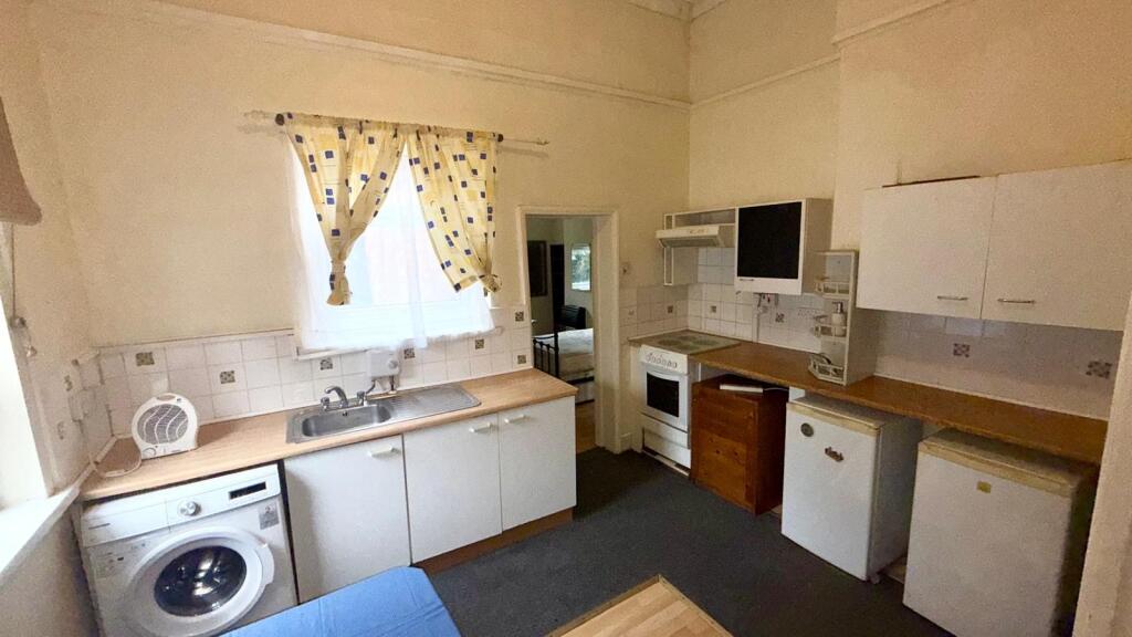 1 bed 1st Floor Flat for rent in Birmingham. From Dixons - Moseley 1 bed 1st Floor Flat for rent in Birmingham. From Dixons - Moseley