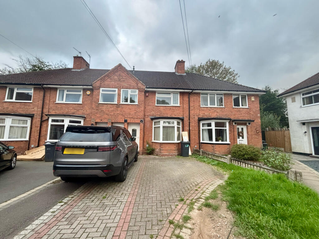 3 bed Mid Terraced House for rent in Major's Green. From Dixons - Moseley 3 bed Mid Terraced House for rent in Major's Green. From Dixons - Moseley