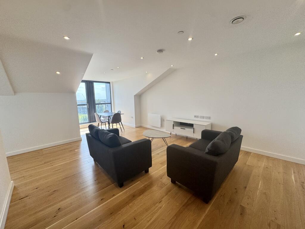 2 bed Apartment for rent in Birmingham. From Dixons - Quinton 2 bed Apartment for rent in Birmingham. From Dixons - Quinton