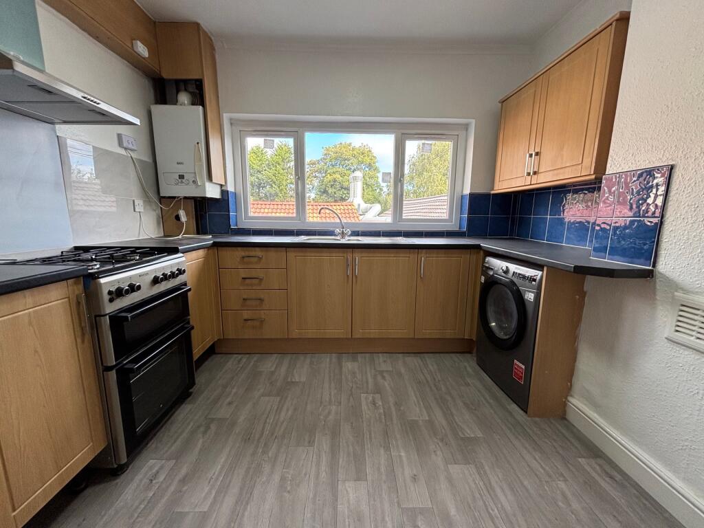 2 bed 1st Floor Flat for rent in Smethwick. From Dixons - Quinton