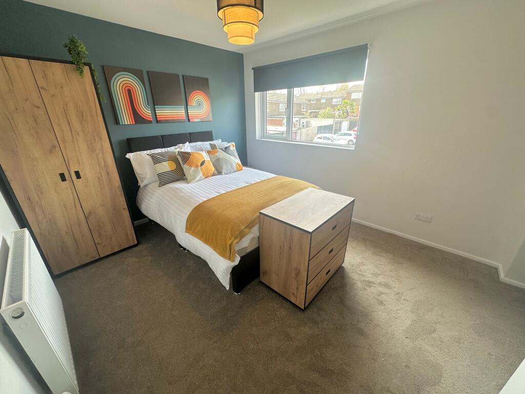 1 bed House Share for rent in Stoke Pound. From Dixons - Redditch