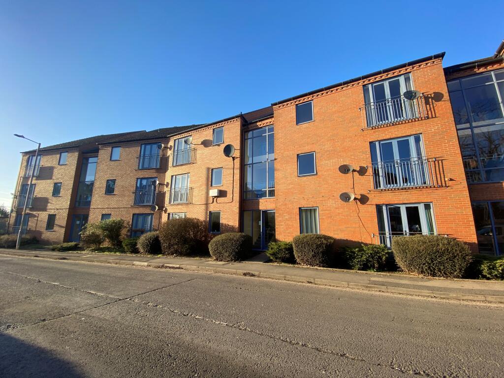 2 bed 1st Floor Flat for rent in Redditch. From Dixons - Redditch