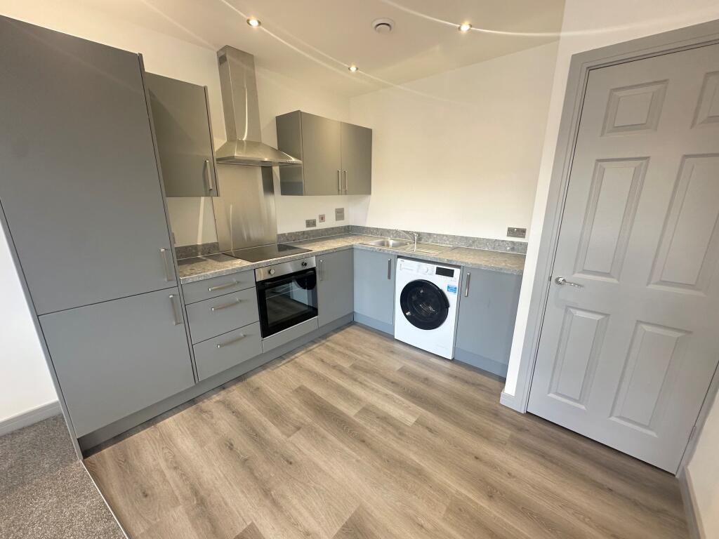 1 bed 1st Floor Flat for rent in Redditch. From Dixons - Redditch 1 bed 1st Floor Flat for rent in Redditch. From Dixons - Redditch