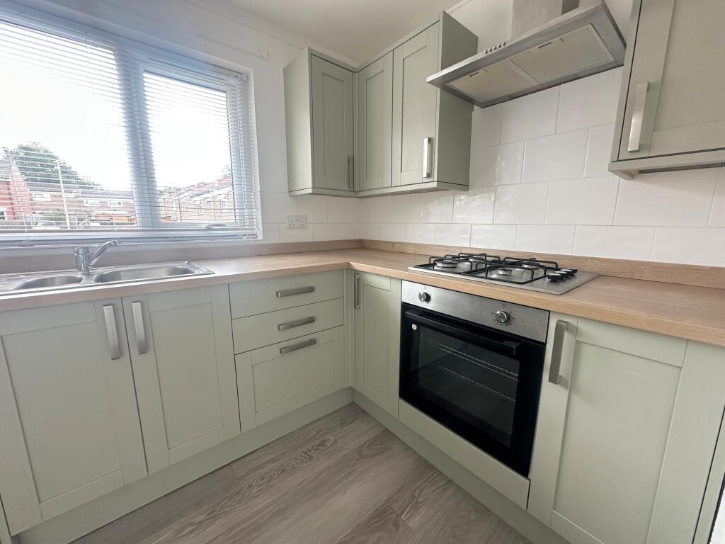 2 bed 1st Floor Flat for rent in Catshill. From Dixons - Redditch 2 bed 1st Floor Flat for rent in Catshill. From Dixons - Redditch