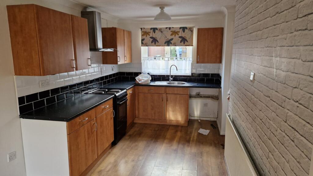 2 bed Detached for rent in Holt End. From Dixons - Redditch