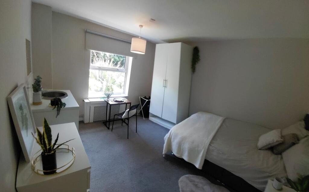 1 bed House Share for rent in Droitwich Spa. From Dixons - Redditch 1 bed House Share for rent in Droitwich Spa. From Dixons - Redditch