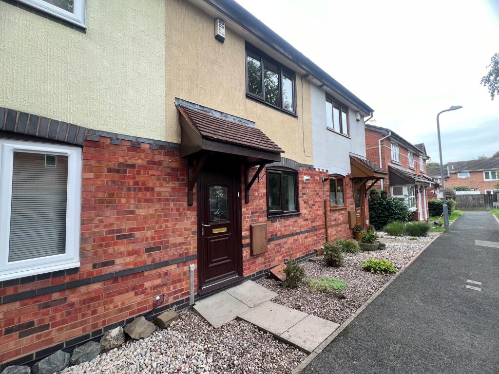2 bed Mid Terraced House for rent in Redditch. From Dixons - Redditch