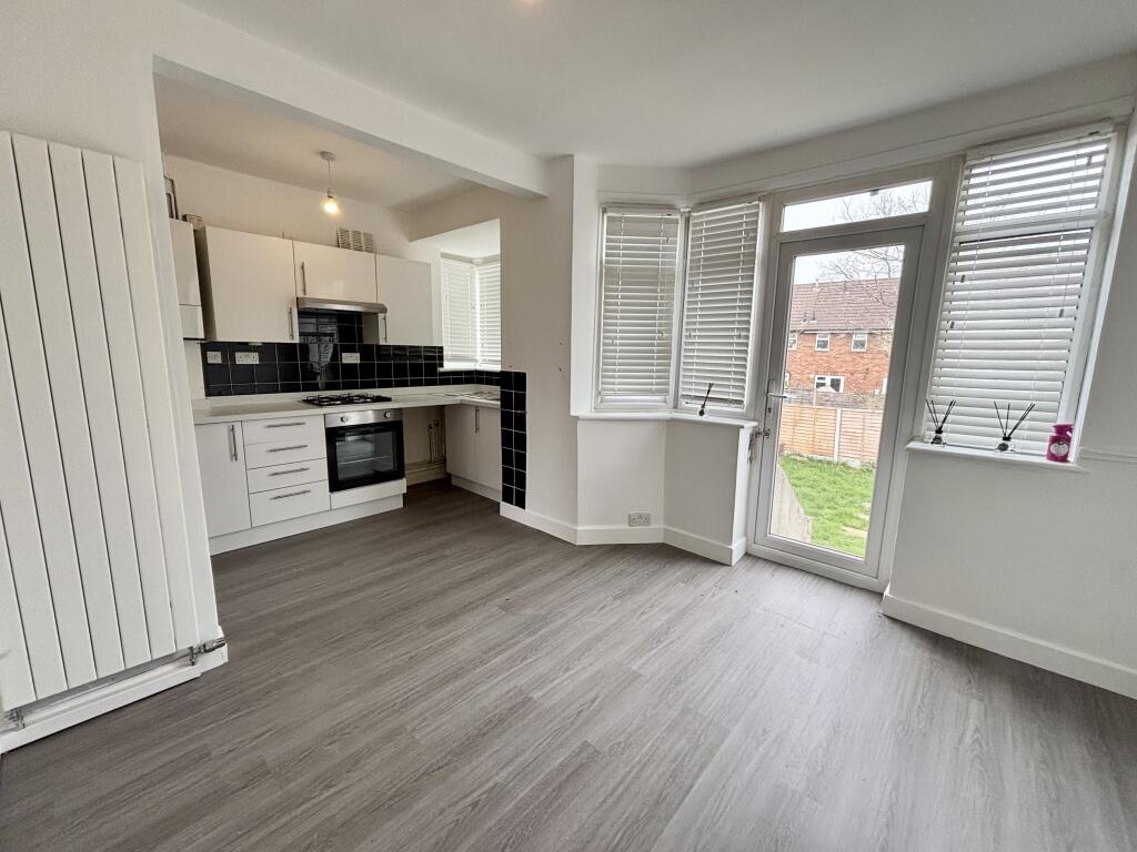 3 bed Semi Detached for rent in Kendal End. From Dixons - Selly Oak