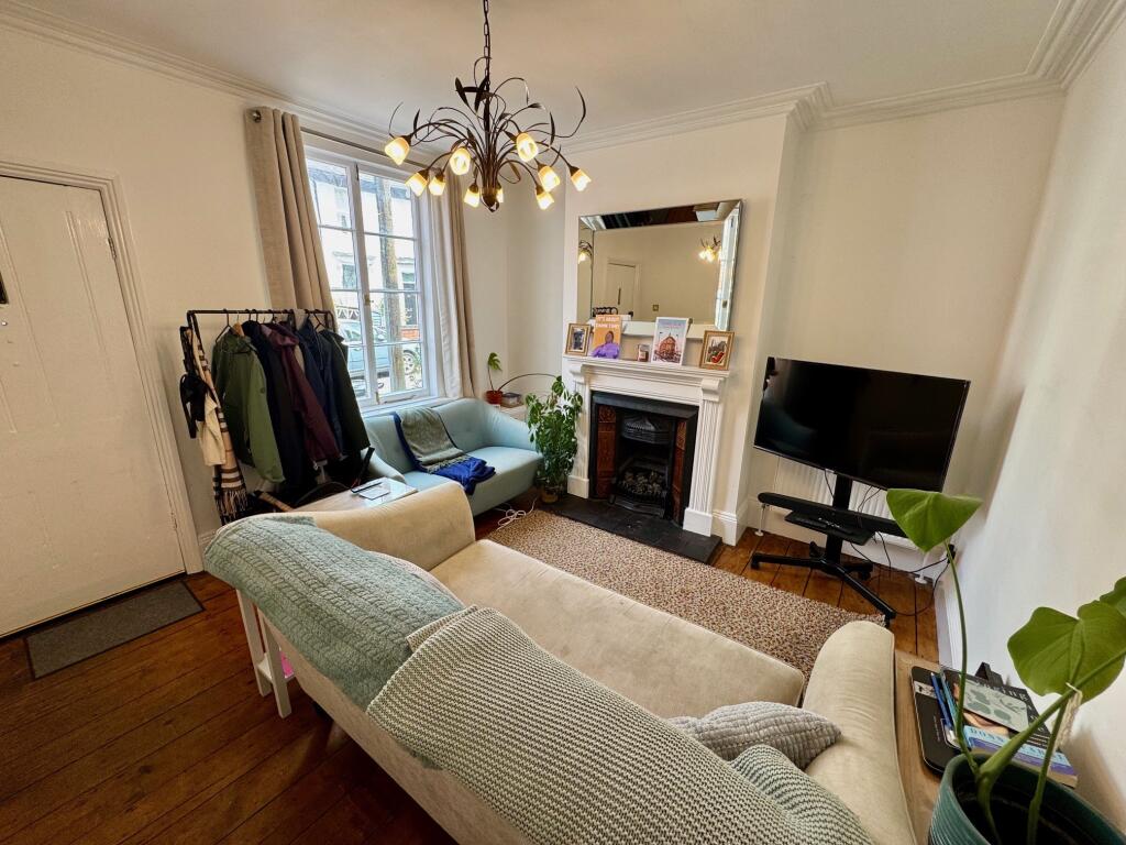 2 bed Detached for rent in Smethwick. From Dixons - Selly Oak