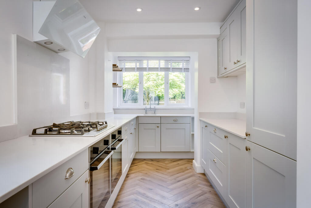 3 bed Semi Detached for rent in Hunnington. From Dixons - Selly Oak