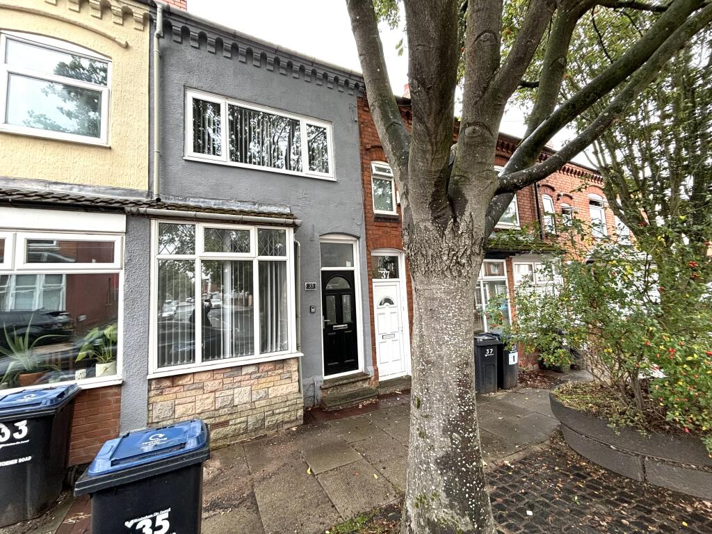 3 bed Mid Terraced House for rent in Birmingham. From Dixons - Selly Oak 3 bed Mid Terraced House for rent in Birmingham. From Dixons - Selly Oak