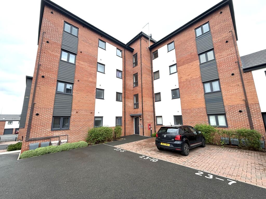 2 bed 1st Floor Flat for rent in Kendal End. From Dixons - Selly Oak