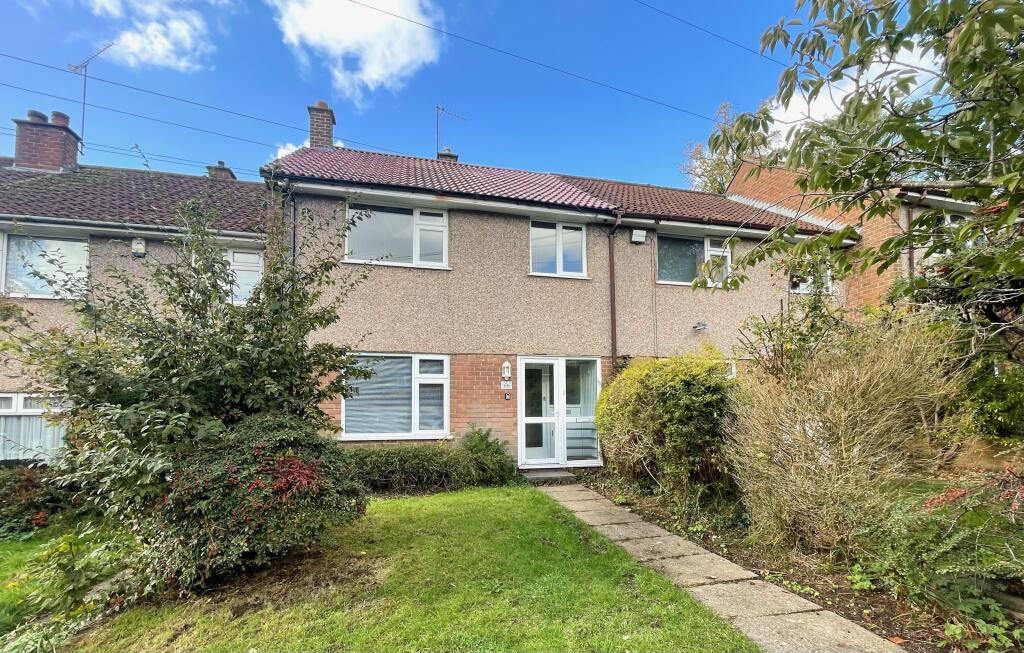 3 bed Mid Terraced House for rent in Hunnington. From Dixons - Selly Oak 3 bed Mid Terraced House for rent in Hunnington. From Dixons - Selly Oak