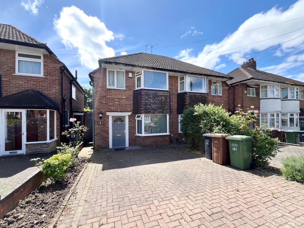 3 bed Detached for rent in Bickenhill. From Dixons - Solihull