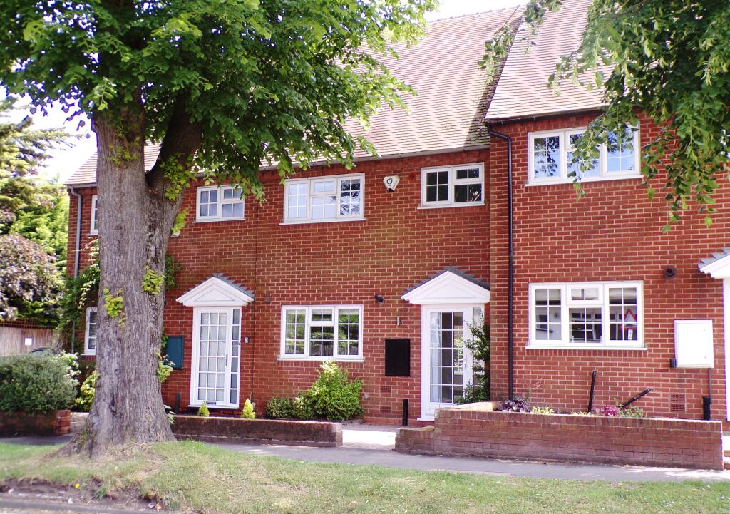 3 bed Detached for rent in Knowle. From Dixons - Solihull