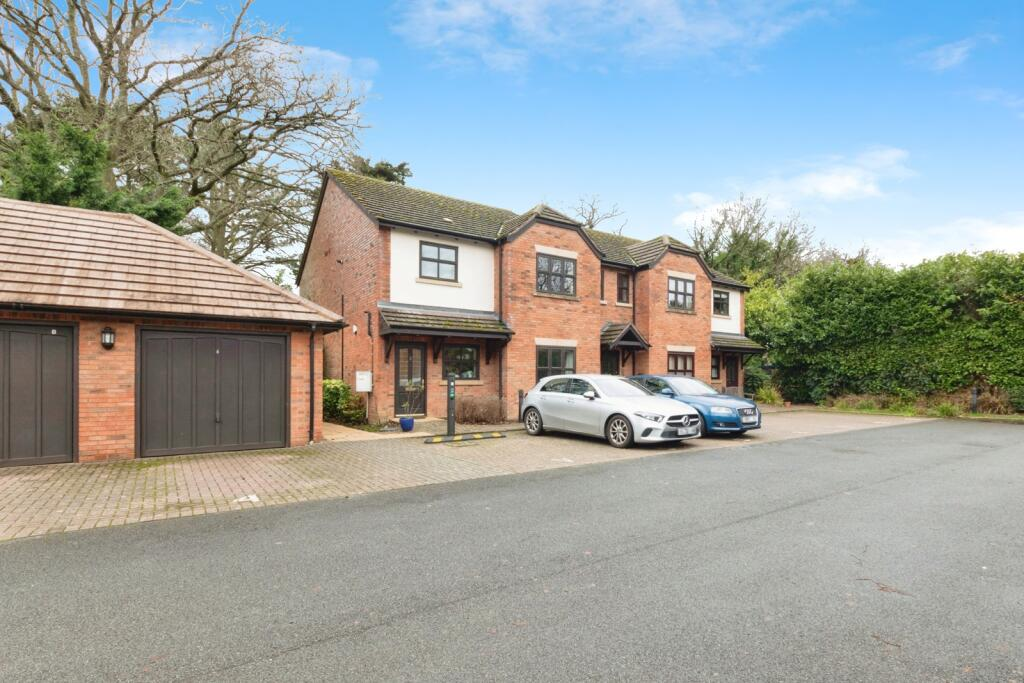 2 bed Detached for rent in Solihull. From Dixons - Solihull