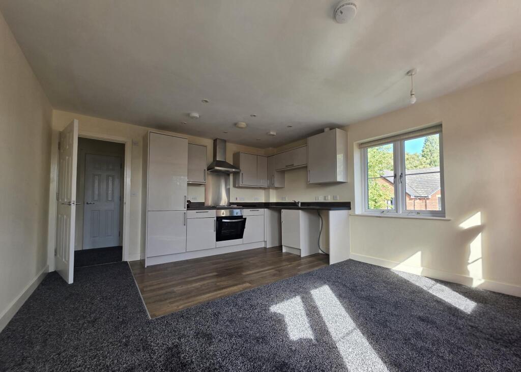 2 bed Apartment for rent in Wolverhampton. From Dixons - Wolverhampton